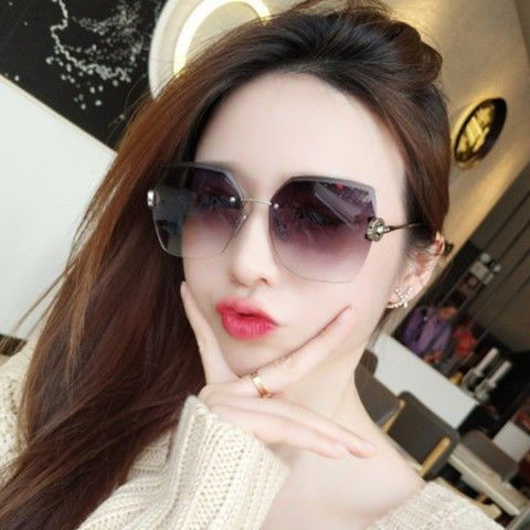 Sieviešu kvadrātveida brilles ar UV aizsardzību