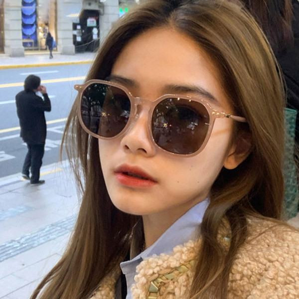 Jauns aktuālo saulesbriļļu modelis ar apaļu formu