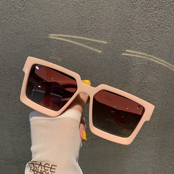 Stilīgas sieviešu brilles kvadrāta formā ar platu rāmi divos modeļos