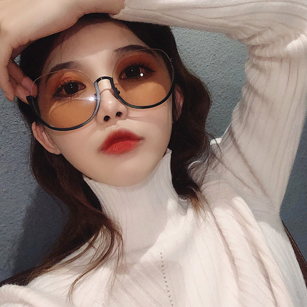 Sieviešu modernas brilles ar plānu rāmi trīs krāsās