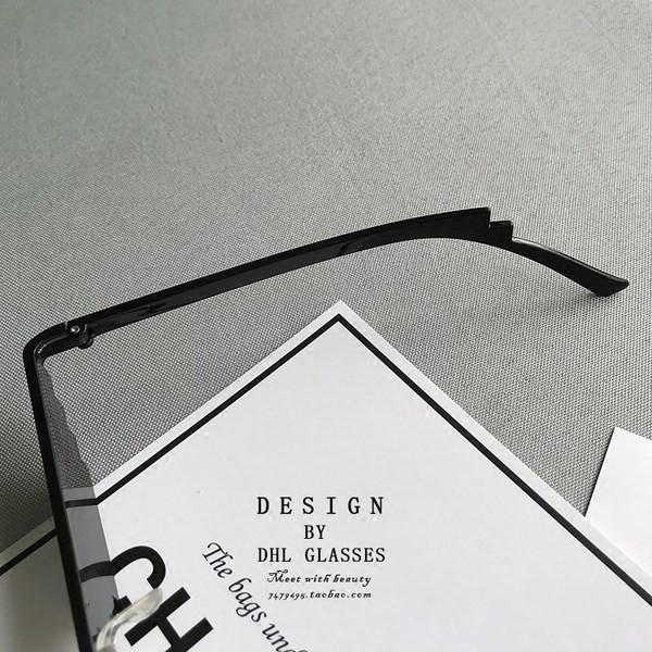 Stilīgas brilles vīriešiem un sievietēm nestandarta formā divi modeļi