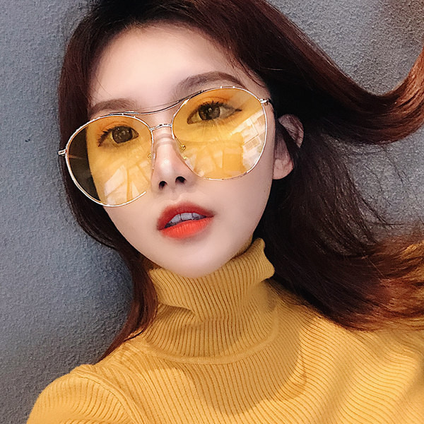 Jauns sieviešu briļļu modelis ar plānu rāmi - apaļa forma