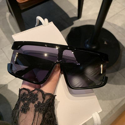 Дамски слънчеви очила в нестандартна форма с широка рамка