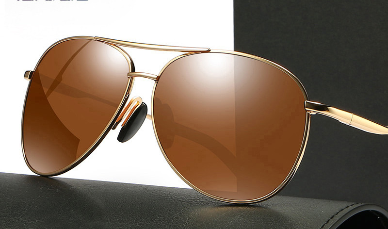 Muške sunčane naočale s efektom ogledala