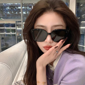 Sieviešu saulesbrilles ar rāmi trīs dažādās krāsās