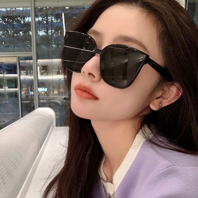 Sieviešu saulesbrilles ar rāmi trīs dažādās krāsās