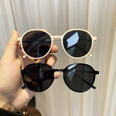 Ženske ležerne naočale ovalnog oblika