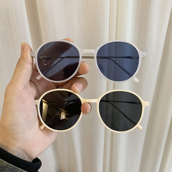 Ženske ležerne naočale ovalnog oblika