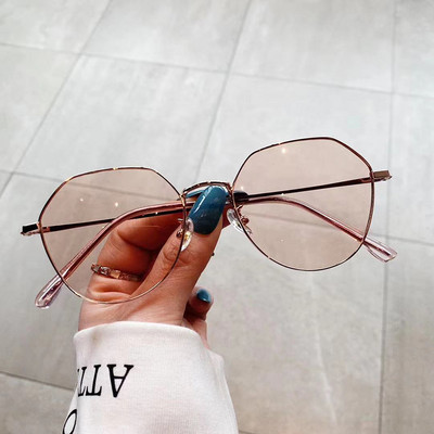 Ochelari ovali eleganti de dama, cu rama subtire