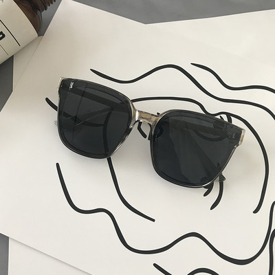 Moderne muške naočale četvrtastog oblika