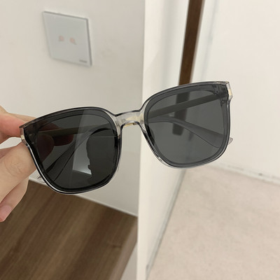 Поляризирани дамски очила с квадратна форма - ретро стил