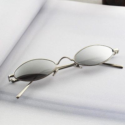 Jauns unisex briļļu modelis retro stilā