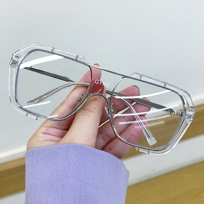 Modernas sieviešu saulesbrilles – vairākās krāsās