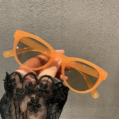 Sieviešu saulesbrilles tipa kaķa acs