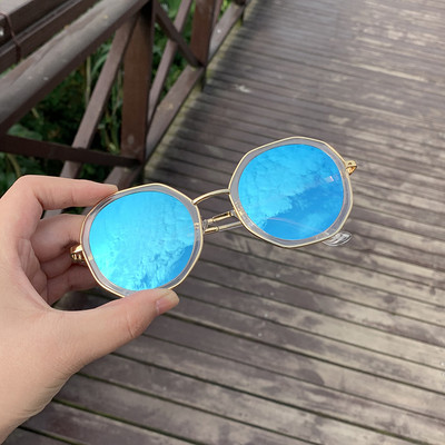 Sieviešu ovālas saulesbrilles ar UV aizsardzību