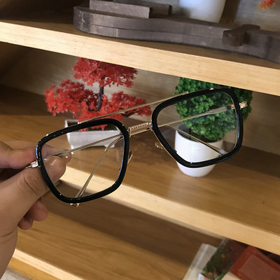 Ανδρικά γυαλιά ηλίου - ένα νέο μοντέλο