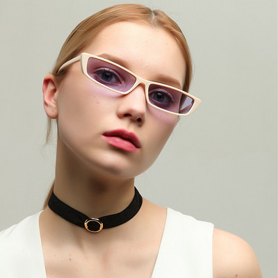 Sieviešu saulesbrilles - retro modelis