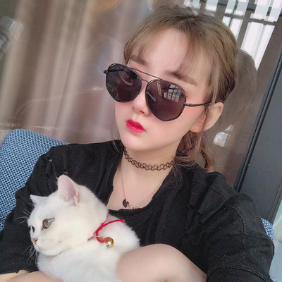 Sieviešu brilles ar spoguļa efekta tipa aviatoru