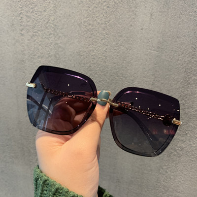 Stilīgas sieviešu saulesbrilles ar UV aizsardzību