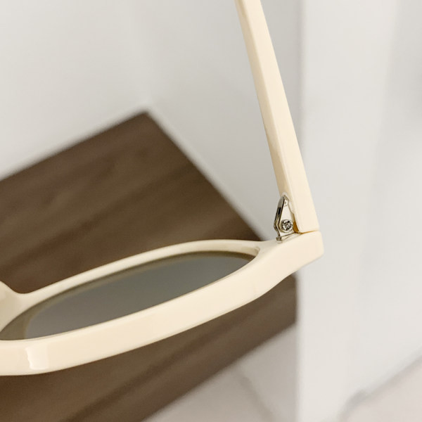 Modes saulesbrilles ar kvadrātveida formu-retro stilu sievietēm