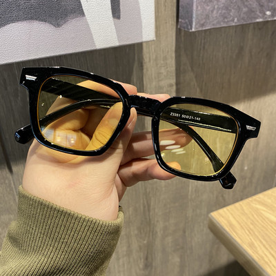 Ochelari de damă cu un cadru larg - culori diferite