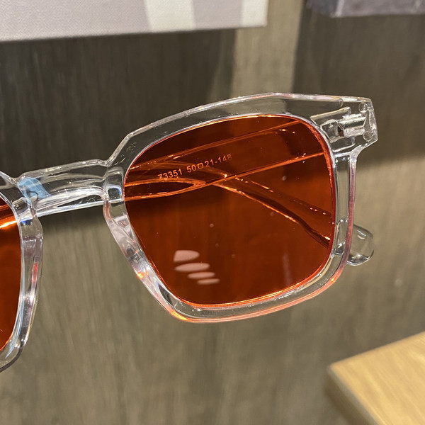 Ochelari de damă cu un cadru larg - culori diferite