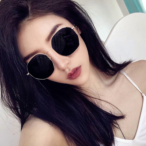 Jauns apaļo saulesbriļļu modelis ar metāla rāmi