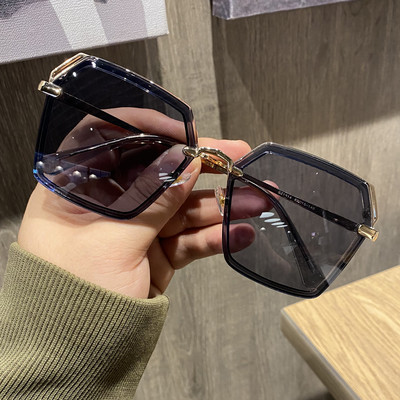 Стилни дамски очила с тънка рамка - няколко цвята