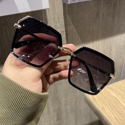 Стилни дамски очила с тънка рамка - няколко цвята