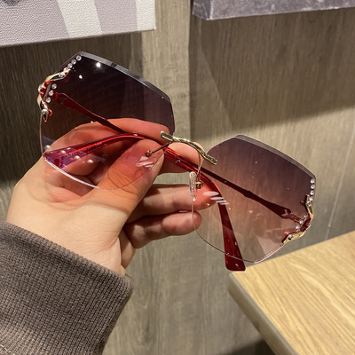 Дамски квадратни очила с камъни и тънки рамки 