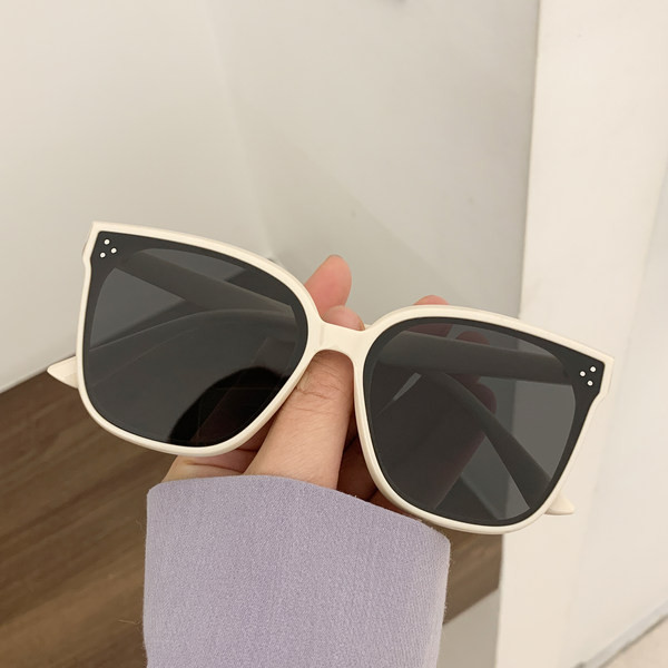 Polarizētas sieviešu saulesbrilles vairākās krāsās