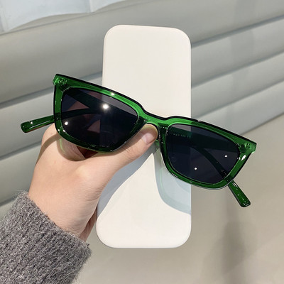 Jauns sieviešu briļļu modelis ar krāsainu rāmi