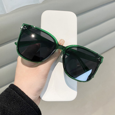 Sieviešu ikdienas brilles ar krāsainu rāmi