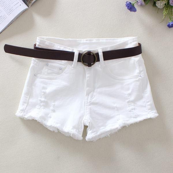 Moderni sieviešu šorti ar kabatām