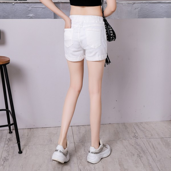 Sieviešu ikdienas šorti ar saitēm un kabatām