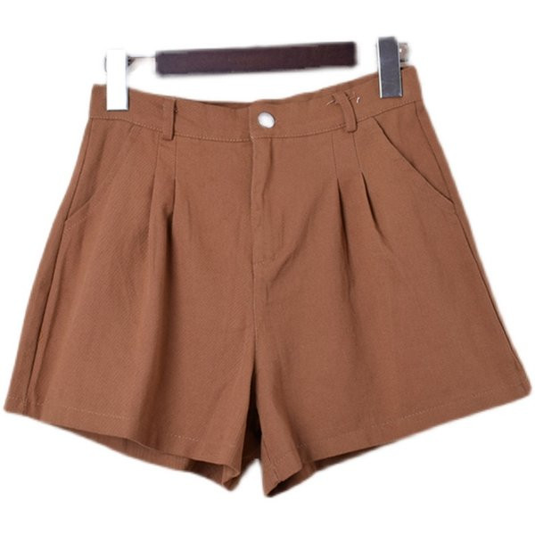 Sieviešu vasaras šorti ar kabatām un pogām