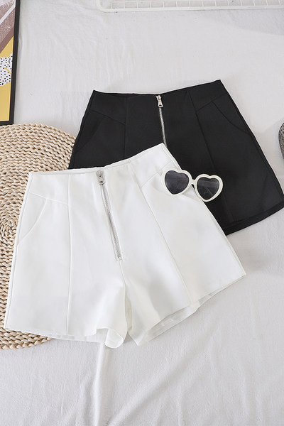 Sieviešu šorti ar rāvējslēdzēju divās krāsās