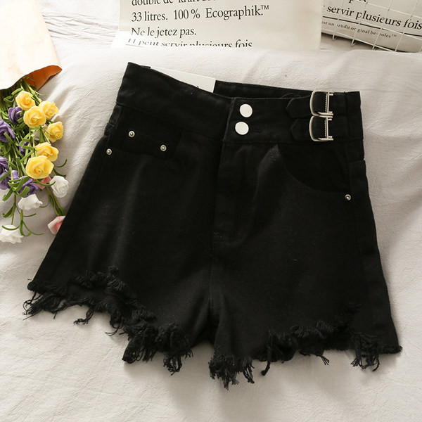 Pantaloni scurți de damă din denim cu motive rupte și nasturi