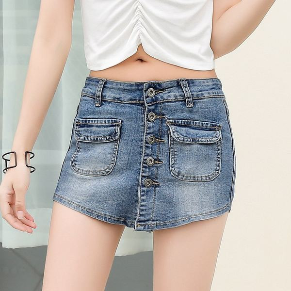 Fusta-pantaloni model actual cu nasturi si buzunare