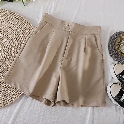 Къси дамски панталони в три цвята с копчета