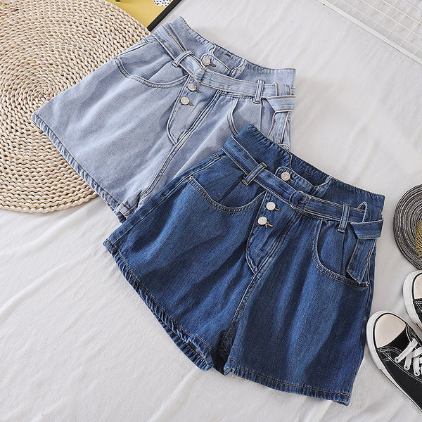 Sieviešu džinsa šorti ar jostu un kabatām