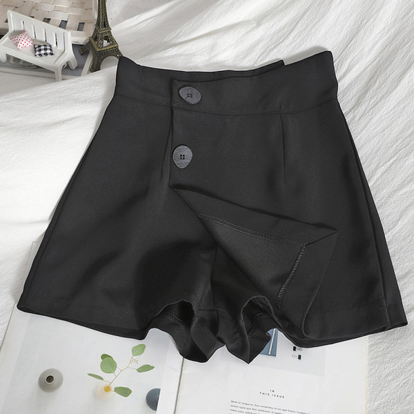 Sieviešu moderni šorti ar augstu vidukli un pogām