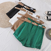 Pantaloni casual cu buzunare si curea