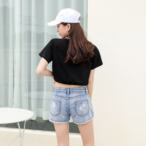 Pantaloni scurti din denim eleganti, cu motive rupte