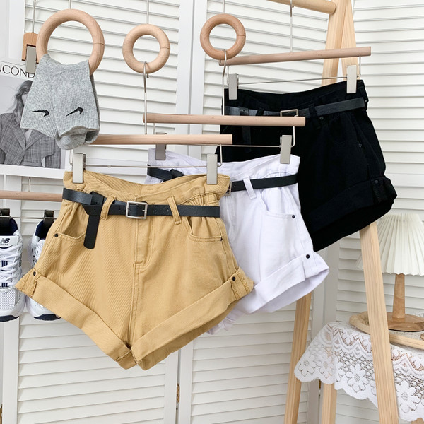 Sieviešu džinsa šorti vairākās krāsās