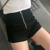 Aktuālie sieviešu šorti ar augstu vidukli un rāvējslēdzēju