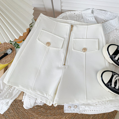 Ikdienas šorti ar rāvējslēdzēju vairākās krāsās