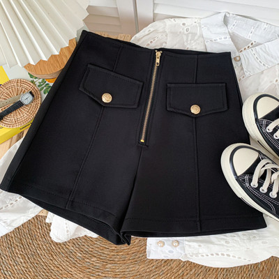 Ikdienas šorti ar rāvējslēdzēju vairākās krāsās