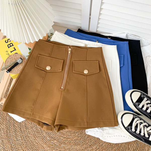 Ikdienas šorti ar rāvējslēdzēju vairākās krāsās