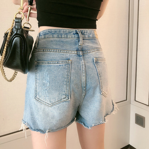 Дамски ежедневни къси панталони с висока талия и скъсани мотиви